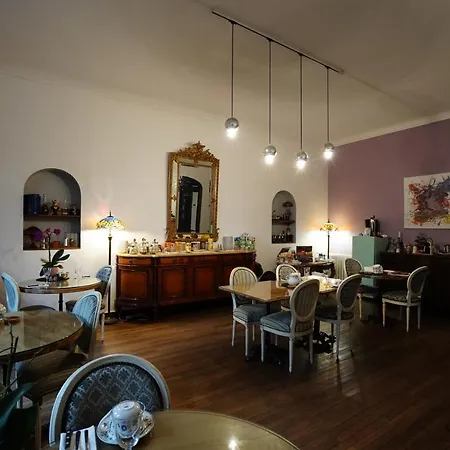 Chateau De Champblanc