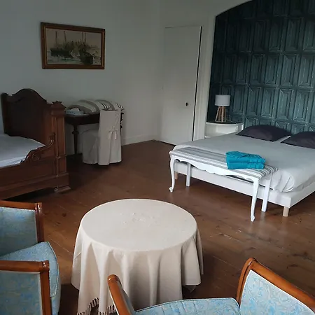 Chateau De Champblanc