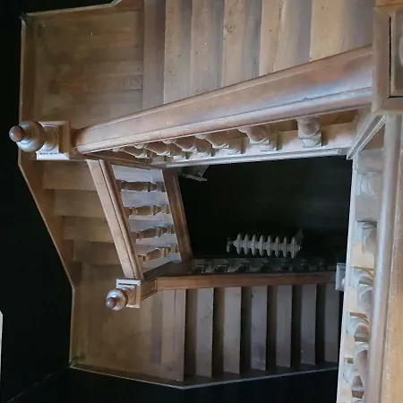 Chateau De Champblanc *