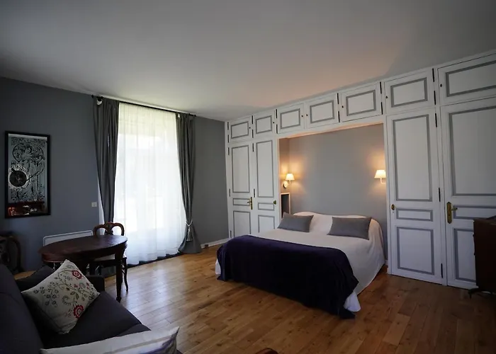 Chateau De Champblanc * Cherves-de-Cognac